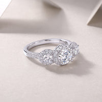 Human Warmth - A Fashionable And Luxurious Jewelry Piece Set With 1-carat Moissan Diamond S925 Sterling Silver And Platinum-plated Diamond